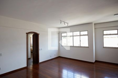 Sala de apartamento à venda com 3 quartos, 180m² em Santo Antônio, Belo Horizonte