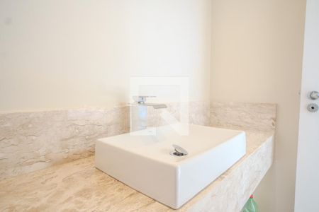 Lavabo de casa de condomínio à venda com 3 quartos, 335m² em Hípica, Porto Alegre