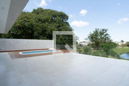 Quintal de casa de condomínio à venda com 3 quartos, 335m² em Hípica, Porto Alegre