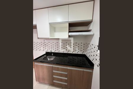 Cozinha de apartamento para alugar com 1 quarto, 48m² em Csg 3, Brasília