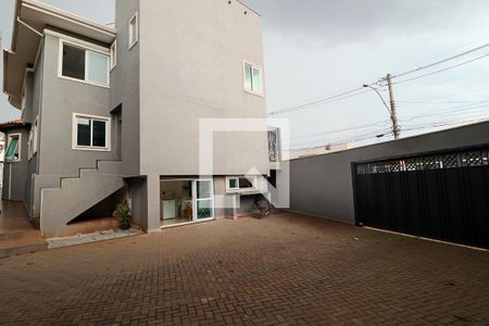Garagem / Area externa de casa para alugar com 4 quartos, 586m² em Jardim Sumare, Ribeirão Preto