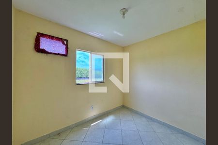 Quarto de casa para alugar com 1 quarto, 28m² em Vargem Grande, Rio de Janeiro