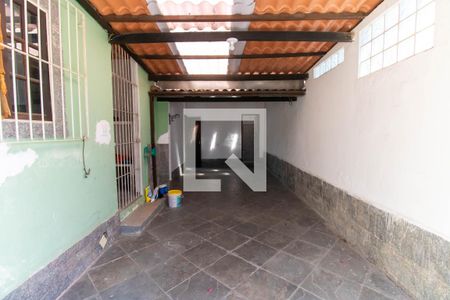 Garagem de casa à venda com 5 quartos, 300m² em Engenho do Mato, Niterói