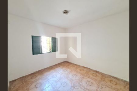 Quarto de casa para alugar com 1 quarto, 70m² em Jardim Presidente Dutra, Guarulhos