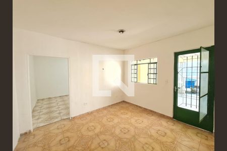 Sala de casa para alugar com 1 quarto, 70m² em Jardim Presidente Dutra, Guarulhos