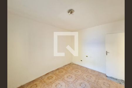 Quarto de casa para alugar com 1 quarto, 70m² em Jardim Presidente Dutra, Guarulhos