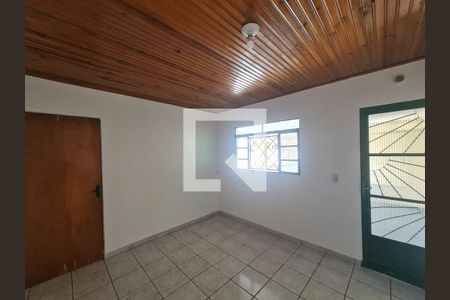 Sala de casa para alugar com 1 quarto, 70m² em Jardim Presidente Dutra, Guarulhos