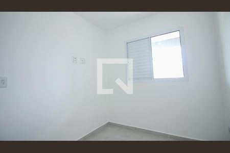 Quarto 1 de apartamento para alugar com 2 quartos, 31m² em Vila Carrão, São Paulo
