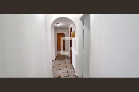 Corredor  de apartamento à venda com 3 quartos, 117m² em Santo Antônio, São Caetano do Sul