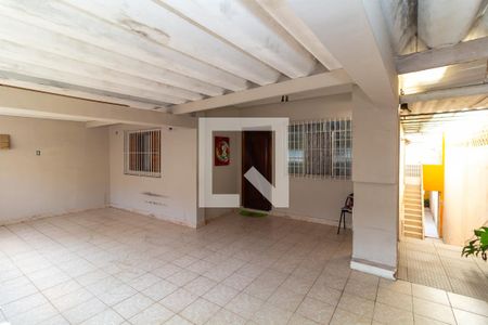 Garagem de casa à venda com 6 quartos, 380m² em Parque Independencia, São Paulo
