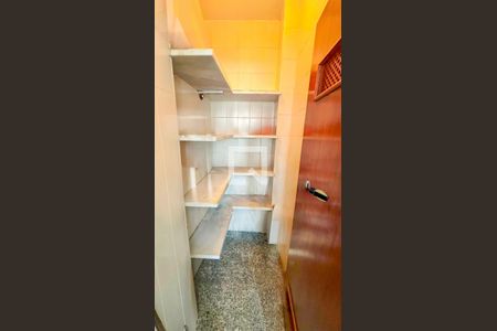 Despensa de apartamento à venda com 4 quartos, 214m² em Carmo, Belo Horizonte