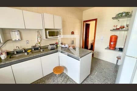 Cozinha de apartamento à venda com 4 quartos, 214m² em Carmo, Belo Horizonte