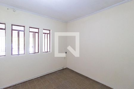 Sala de casa para alugar com 3 quartos, 178m² em Santo Antônio, Osasco