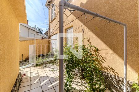 Quintal de casa à venda com 3 quartos, 477m² em Pacaembu, São Paulo