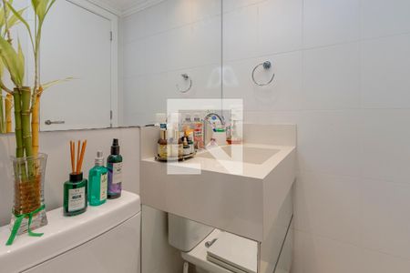 Banheiro de kitnet/studio à venda com 1 quarto, 33m² em Brooklin, São Paulo
