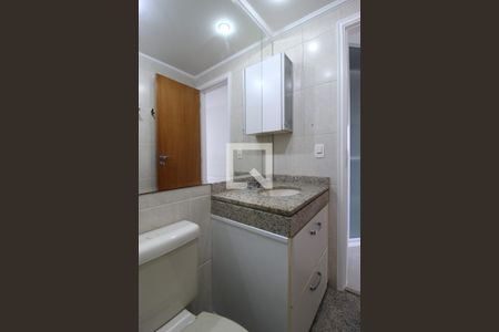 Banheiro da Suíte de apartamento para alugar com 3 quartos, 101m² em Moema, São Paulo