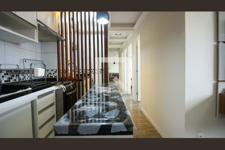 Sala/Cozinha de apartamento à venda com 2 quartos, 45m² em Sítio da Figueira, São Paulo