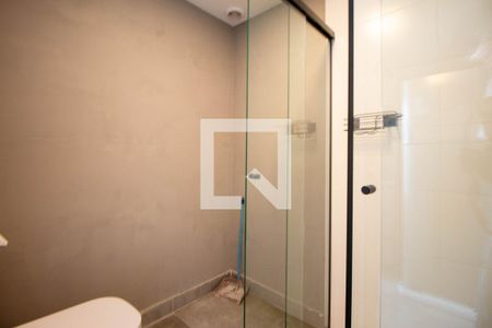 Banheiro de apartamento à venda com 1 quarto, 20m² em Santo Amaro, São Paulo