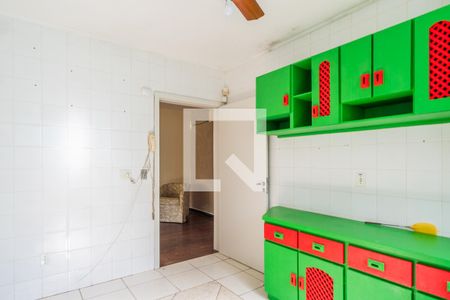 Cozinha de casa à venda com 3 quartos, 150m² em Espírito Santo, Porto Alegre