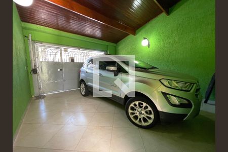 Garagem de casa à venda com 4 quartos, 150m² em Jardim Sarah, São Paulo