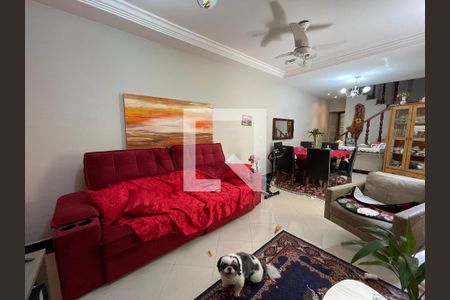 Sala de casa à venda com 4 quartos, 150m² em Jardim Sarah, São Paulo