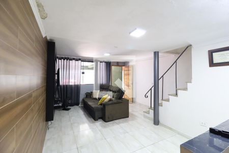 Sala de casa à venda com 2 quartos, 250m² em Vila Medeiros, São Paulo