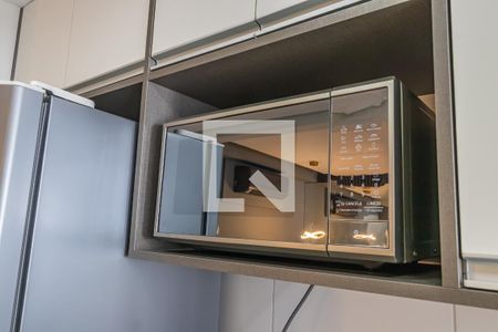 Cozinha de apartamento à venda com 2 quartos, 70m² em Empresarial 18 do Forte, Barueri