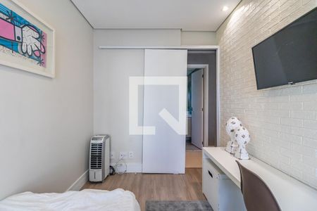 Quarto de apartamento à venda com 2 quartos, 70m² em Empresarial 18 do Forte, Barueri