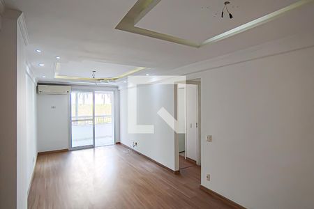 sala de apartamento para alugar com 3 quartos, 92m² em Pechincha, Rio de Janeiro