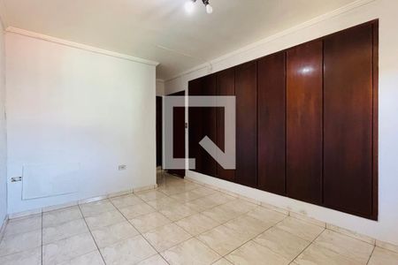 Suíte de casa à venda com 4 quartos, 295m² em Jardim Bela Vista, Guarulhos