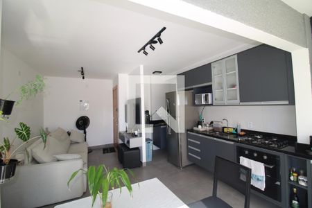 Sala / Cozinha de apartamento à venda com 2 quartos, 50m² em Jardim São Paulo, São Paulo