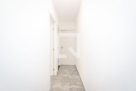 Corredor de apartamento para alugar com 2 quartos, 46m² em Jardim Boa Vista (zona Oeste), Osasco