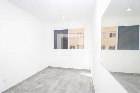 Sala de apartamento para alugar com 2 quartos, 46m² em Jardim Boa Vista (zona Oeste), Osasco