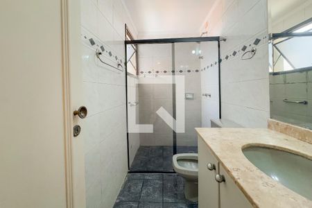 Banheiro Corredor de apartamento à venda com 3 quartos, 209m² em Vila São José, São Paulo