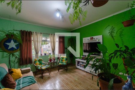 Sala de casa à venda com 4 quartos, 197m² em Chácara Inglesa, São Paulo