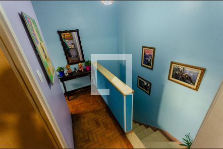 Corredor de casa à venda com 4 quartos, 197m² em Chácara Inglesa, São Paulo