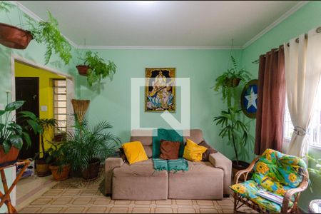 Sala de casa à venda com 4 quartos, 197m² em Chácara Inglesa, São Paulo