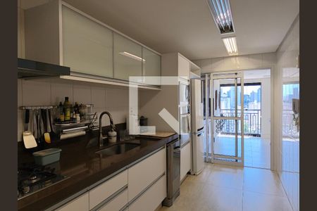 Cozinha de apartamento à venda com 3 quartos, 140m² em Bosque da Saúde, São Paulo