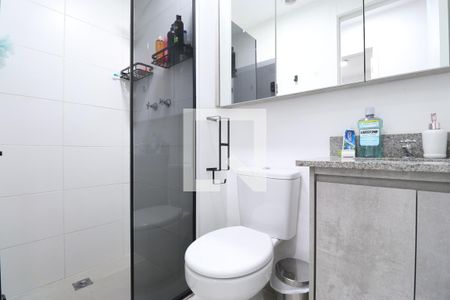 Banheiro de apartamento à venda com 2 quartos, 41m² em Barra Funda, São Paulo