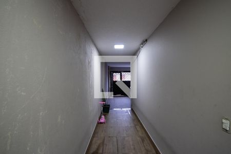 Corredor de casa à venda com 3 quartos, 140m² em Vila Sabrina, São Paulo