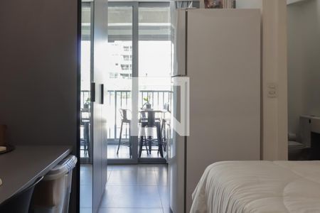 Quarto de kitnet/studio à venda com 1 quarto, 25m² em Indianópolis, São Paulo