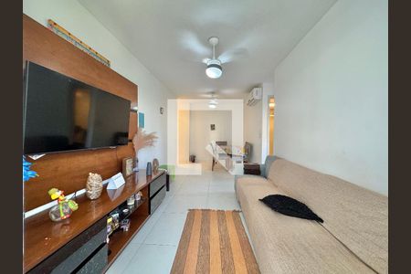 Sala de apartamento à venda com 2 quartos, 68m² em Recreio dos Bandeirantes, Rio de Janeiro