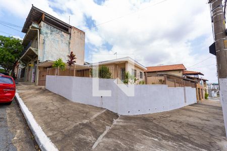 Fachada de casa à venda com 2 quartos, 150m² em Cidade Patriarca, São Paulo