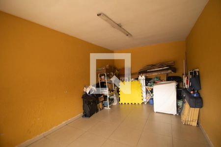 Garagem de casa à venda com 3 quartos, 224m² em Vila Nova Mazzei, São Paulo