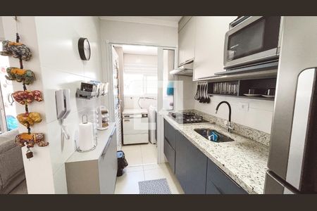 Cozinha de apartamento à venda com 2 quartos, 54m² em Jardim São Paulo, São Paulo