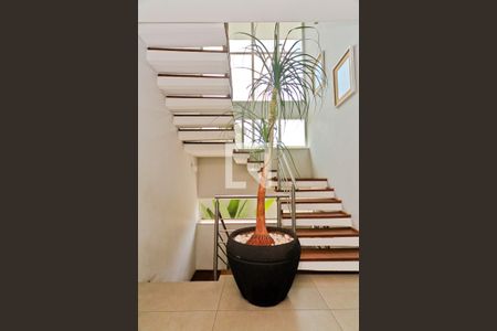 Escada de casa de condomínio à venda com 5 quartos, 450m² em Santana, São Paulo