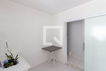 Cozinha de apartamento à venda com 2 quartos, 59m² em Parque Paineiras, São Paulo