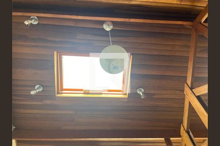 Casa à venda com 4 quartos, 371m² em Vila Cordeiro, São Paulo