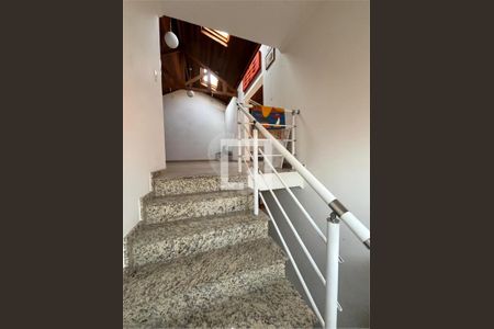 Casa à venda com 4 quartos, 371m² em Vila Cordeiro, São Paulo