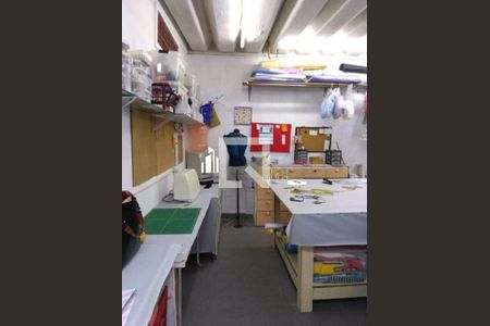 Casa à venda com 3 quartos, 178m² em Jardim Las Vegas, Santo André